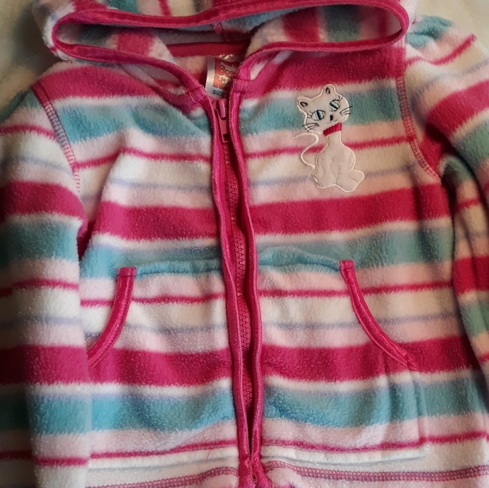 Cat sweatshirt and matching pink pants